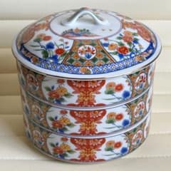 有田焼 丸喜窯 三段重 おせち器 正月 蓋付き重ね鉢 古伊万里 色絵金彩