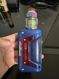 GeekVape Aegis Legend 2 電子タバコのサムネイル