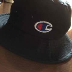 Champion バケットハットのサムネイル