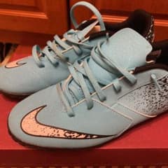 NIKEトレーニングシューズ　サッカーのサムネイル