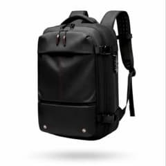 【新品未使用】Travac 圧縮トラベルバックパック 60L相当 ブラックのサムネイル