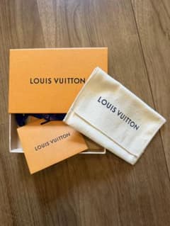 LOUIS VUITTON ギフトボックス＆保存袋のサムネイル
