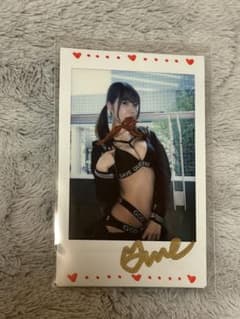 天羽希純 チェキ #2i2 サイン入りポラロイド写真‼️ - メルカリ