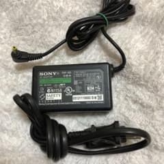 ACアダプター 充電器のサムネイル