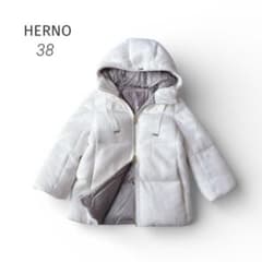 HERNO｜Resort ふわふわ エコファーショートダウン ホワイト 38 - メルカリ