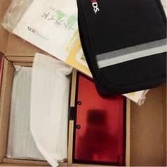 期間限定！3dsレッド箱付き！のサムネイル