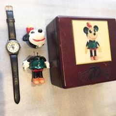 Disney ミニー 70周年記念 限定デザイン レディース腕時計のサムネイル