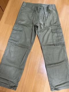 カーゴパンツのサムネイル