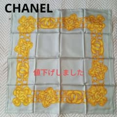 CHANEL シャネル　シルク100％　スカーフのサムネイル