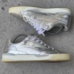 激レア　Puma × MCQ Move Lo メタリック　シルバー スニーカー Puma MCQ Move Lo メタリックシルバー スニーカー | Mercari