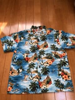 モモちゃん様専用　アロハシャツ　ヒロハッティ　ハワイ　kids 140のサムネイル