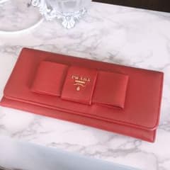 PRADA プラダ 長財布　サフィアーノ　リボン　レッドのサムネイル