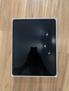 iPad Pro 第五世代　12.9インチ 512GB スペースグレーのサムネイル