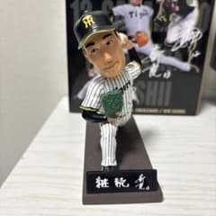 岩崎優 阪神タイガース 2026年 ボブルヘッドフィギュア - メルカリ
