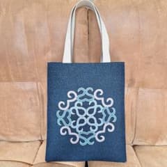 ウィルタ(アイヌ)刺繍☆マチ無しトートバッグ⑯のサムネイル