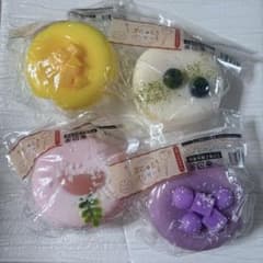 新品 ぷにゅとろパンケーキ スクイーズ 4種セットのサムネイル