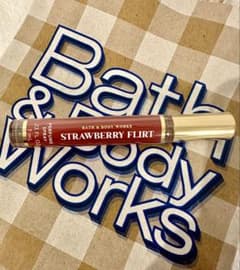 Bath & Body Works Strawberry Flirt 7mL香水のサムネイル
