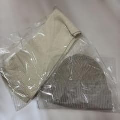 choco しまむら　福袋　マフラーとニット帽のサムネイル