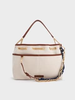 CHARLES&KEITH オンラインストア限定 トートバッグ トープキャンバス 