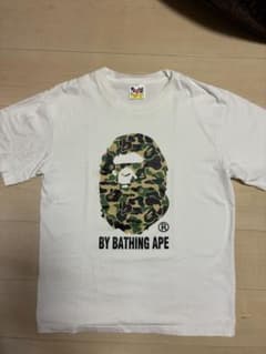 A BATHING APE Tシャツのサムネイル
