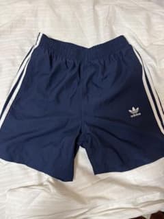 adidas Originals ショートパンツ ネイビーのサムネイル