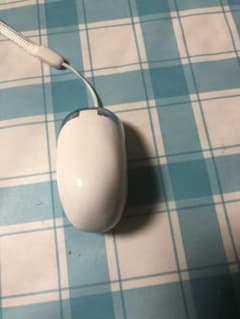 片耳のBluetooth イヤホンのサムネイル