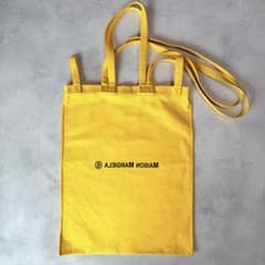 ❤️美品 MM6 4ハンドルトートバッグ イエロー メゾンマルジェラ ❤️美品 MM6 4ハンドルトートバッグ イエロー メゾンマルジェラ