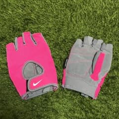 ナイキ グローブのサムネイル