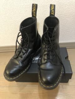 ドクターマーチン Dr.Martens 8ホールのサムネイル