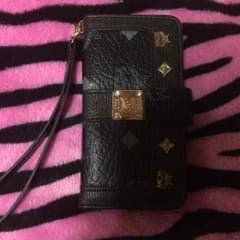 MCMのサムネイル