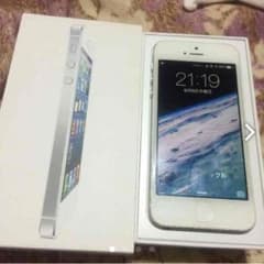 iPhone5 64GBのサムネイル