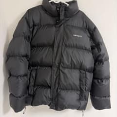 Carhartt ダウンジャケット ブラックのサムネイル