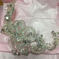 ウェディング ヘッドアクセ。ビジューがステキです！のサムネイル