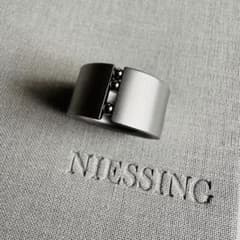 【NIESSING】アバックス ステンレスリング NIESSING】アバックス ステンレスリング - メルカリ