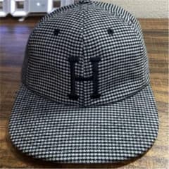 【希少】HUF  限定キャップ　サイズ調整可　　新品のサムネイル
