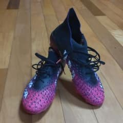 アディダス　プレデターフリークｆｇ.1　26.5のサムネイル