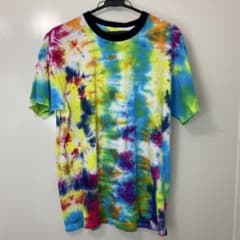 【新品手染め】タイダイ Tシャツ Mサイズ　マルチカラー クルーネックのサムネイル