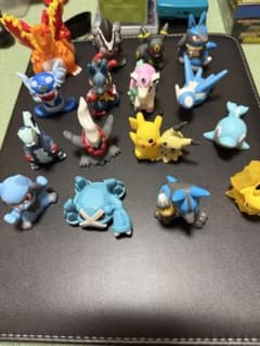 ユ*キ様 ポケモン フィギュア 大量セット まとめ売りのサムネイル
