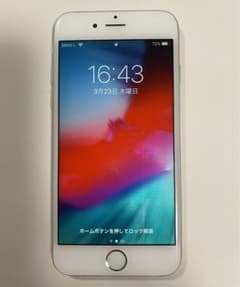 iPhone 6 Silver 64 GB docomoのサムネイル