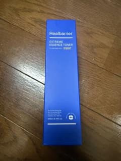 Realbarrier EXTREME ESSENCE TONER 200mlのサムネイル