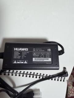 HUAWEI ACアダプタ HW-120200J0A 12V 2A 210cmのサムネイル