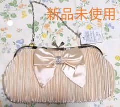 パーティーバッグ 結婚式　ベージュ　ホワイト　白　リボン付き　リボンバッグのサムネイル