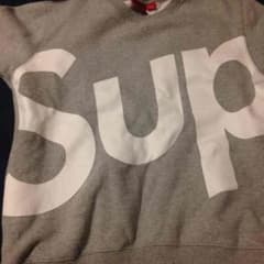 supreme トレーナーのサムネイル