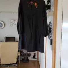 スースースーのワンピースのサムネイル