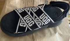 UGG ロゴサンダルのサムネイル
