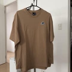 adidas アディダス Tシャツ ブラウンのサムネイル