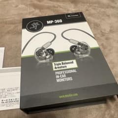 MACKIE MP-360 プロフェッショナルインイヤーモニターのサムネイル