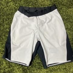ミズノ　ハーフパンツ&赤ソフトニットジャケットのサムネイル