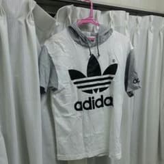 アディダスTシャツのサムネイル