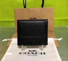 coach  コンパクト財布のサムネイル